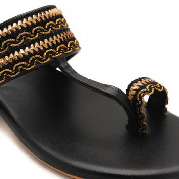 Women Black Kolhapuri Flats from Trends and Trades  5