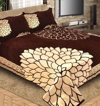 Queen Size (100x100 Inches) Bedsheets Soft Touch Chennile Jaquard Woven Desinger Double Bedsheet With Two Pillow Covers 1