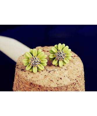 Daisy Green Gold Plated Stud Earrings 1