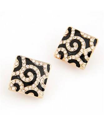 Leopard Diamond Stud Earrings 1