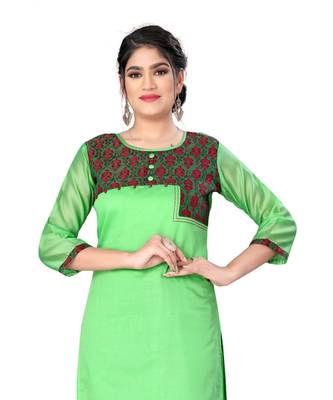 Green chanderi 3/4th sleeves solid women kurta 3