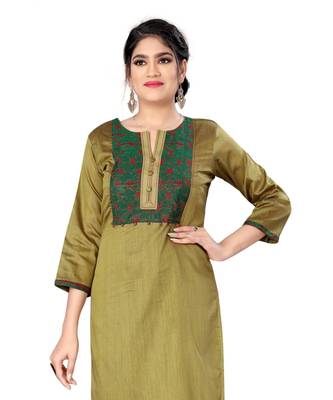 Green chanderi 3/4th sleeves solid women kurta 3
