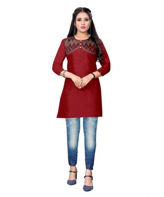 Maroon chanderi 3/4th sleeves solid women kurta 1