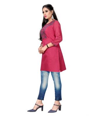 Red chanderi 3/4th sleeves solid women kurta 2