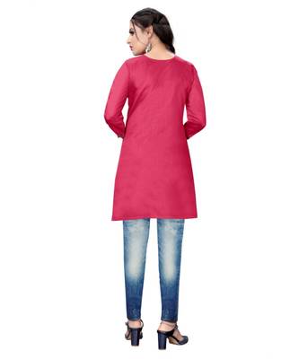 Red chanderi 3/4th sleeves solid women kurta 3