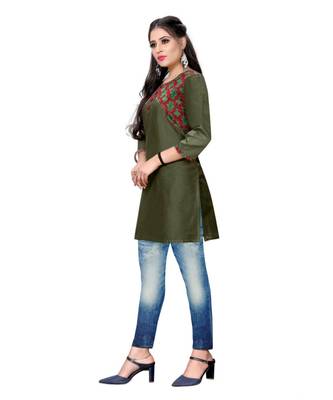 Green chanderi 3/4th sleeves solid women kurta 2