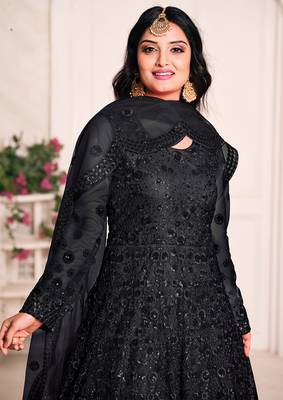 Black embroidered net salwar 3