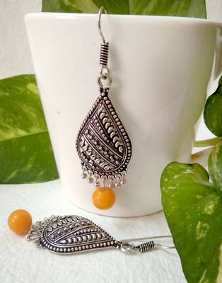 Maroon agate earrings 1
