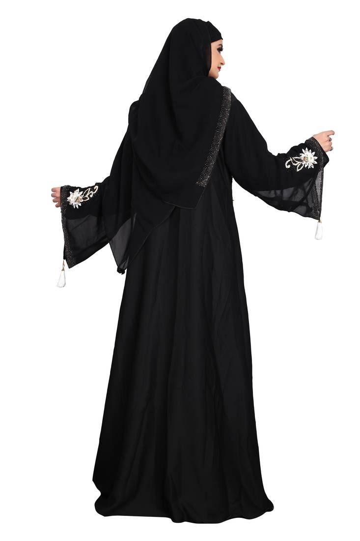 Women's georgett white flowers designer koty four side heavy diamond boder with hevey scarf