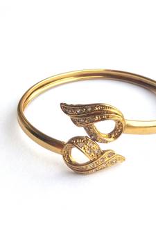 RozMili Long lasting High quality Gold-plated  bracelets