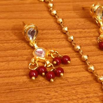 Maroon studs 2