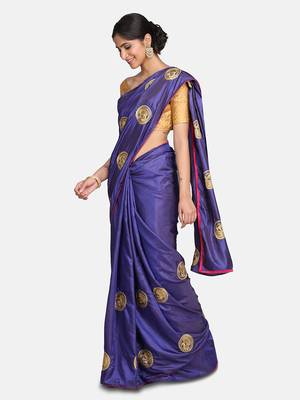 Blue Embroidered Silk Saree With Blouse 3