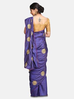 Blue Embroidered Silk Saree With Blouse 6