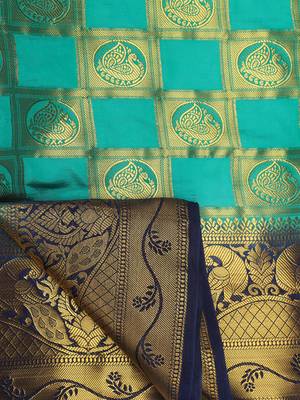 Green Printed Banarasi Silk Saree With Blouse 6
