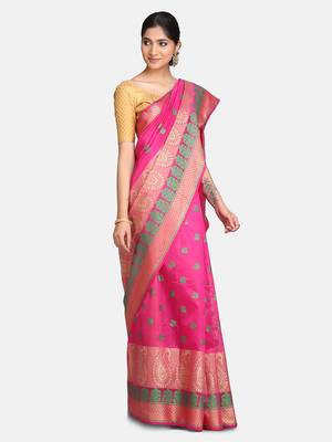 Pink woven banarasi saree with blouse 4