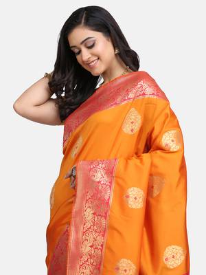 Orange woven silk saree with blouse 4