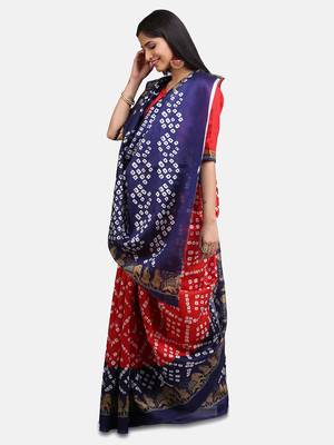 Red printed art silk saree with blouse 3