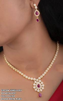 White agate necklaces 1