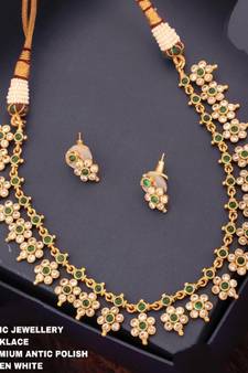 Multicolor agate necklaces