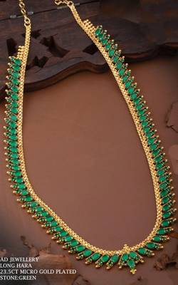 Green agate necklaces 1