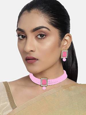 Gold Plated Traditional Handcrafted Stone Beaded Choker with Earrings For Women/Girls  1