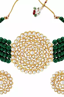 Gold Plated Traditional Emerald Beaded Choker Set Glided With Kundan Work For Women/Girls 