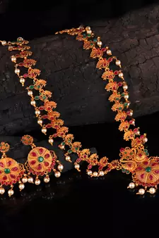 Gold plated Stone Studded Necklace Set