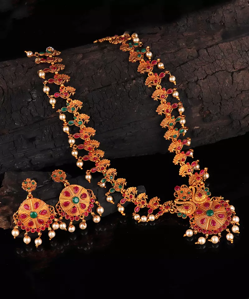 Gold plated Stone Studded Necklace Set