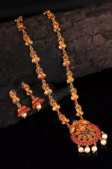 Gold plated Stone Studded Necklace Set