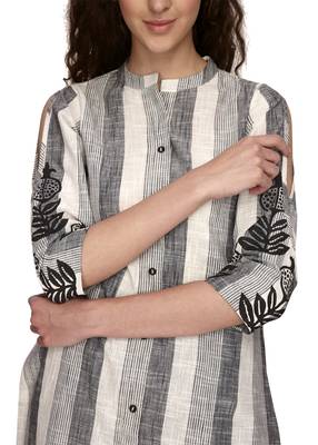 Grey stripes with black pomegranate print cold shoulder kurta 5