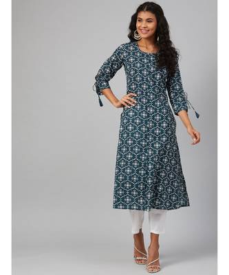 Blue and white Printed Kurta  with Flacket on front 5