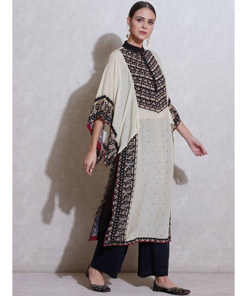 Band Collar Extended Sleeves Floral Kurta With Inner