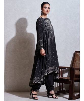 Black & Ivory Printed Kurta With Dhoti Pant 4