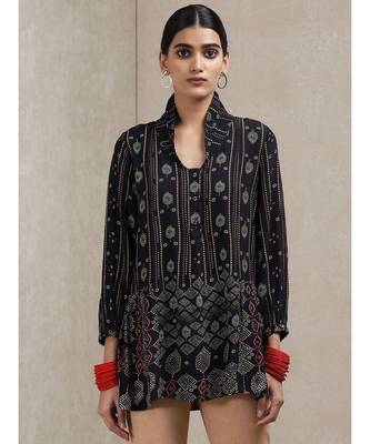 Collar Neck 3/4 Sleeves Printed Kurti 1