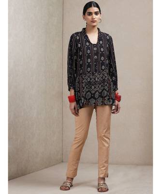 Collar Neck 3/4 Sleeves Printed Kurti 2