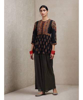 Round Neck 3/4 Sleeve Embroidered Kurti 2