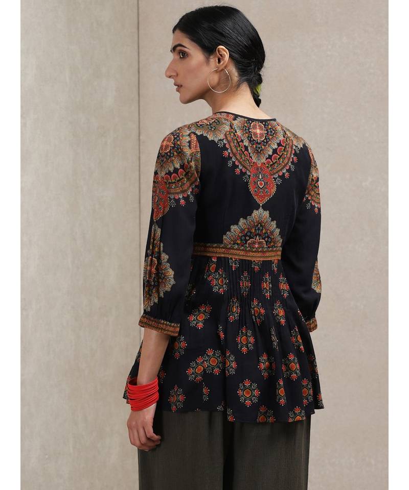 Round Neck 3/4 Sleeve Embroidered Kurti