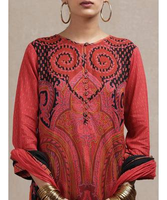 Round Neck Full Sleeves Printed Kurta With Legging And Dupatta 5