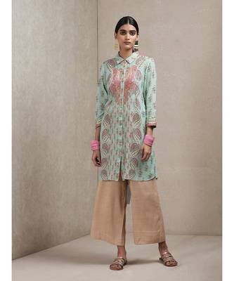 Collar Neck 3/4 Sleeve Printed Kurti 1