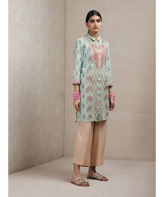 Collar Neck 3/4 Sleeve Printed Kurti 2
