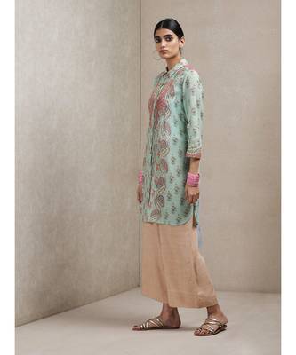 Collar Neck 3/4 Sleeve Printed Kurti 3