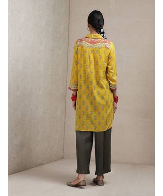Collar Neck 3/4 Sleeve Printed Kurti 4