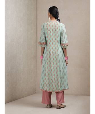 Band Collar 3/4 Ruffled Sleeve Printed Kurta With Pants 4