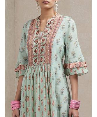 Band Collar 3/4 Ruffled Sleeve Printed Kurta With Pants 5