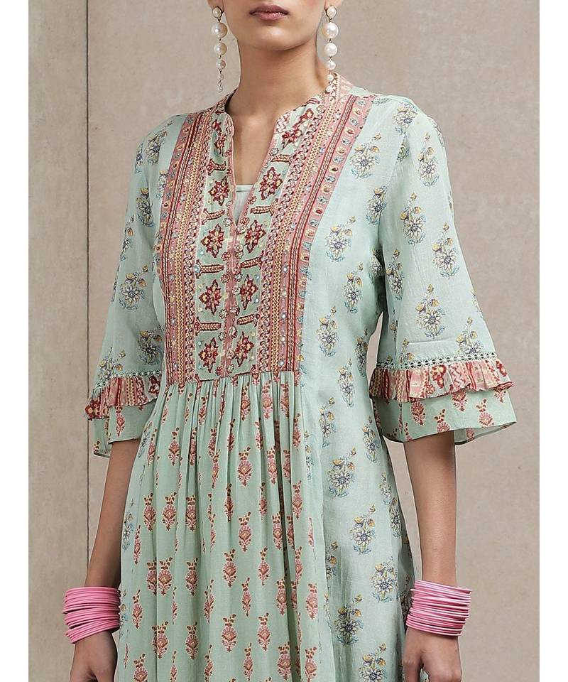 Band Collar 3/4 Ruffled Sleeve Printed Kurta With Pants