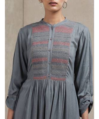 Band Neck 3/4 Sleeve Smocking Yoke Kurta 5