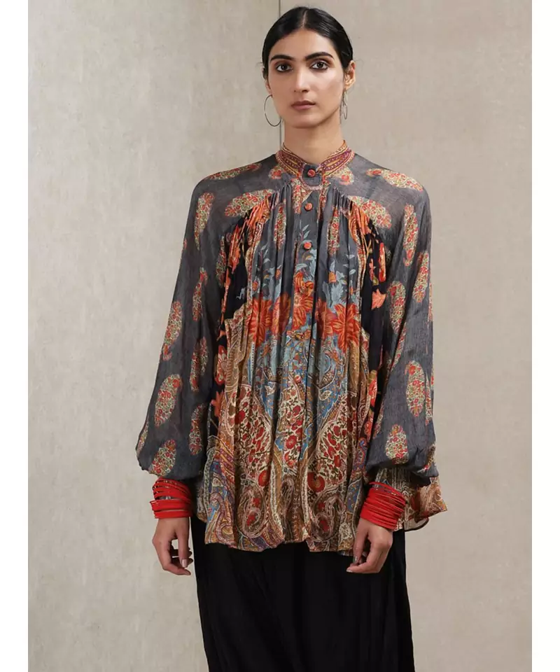 Band Collar Flared Sleeves Black Kurti