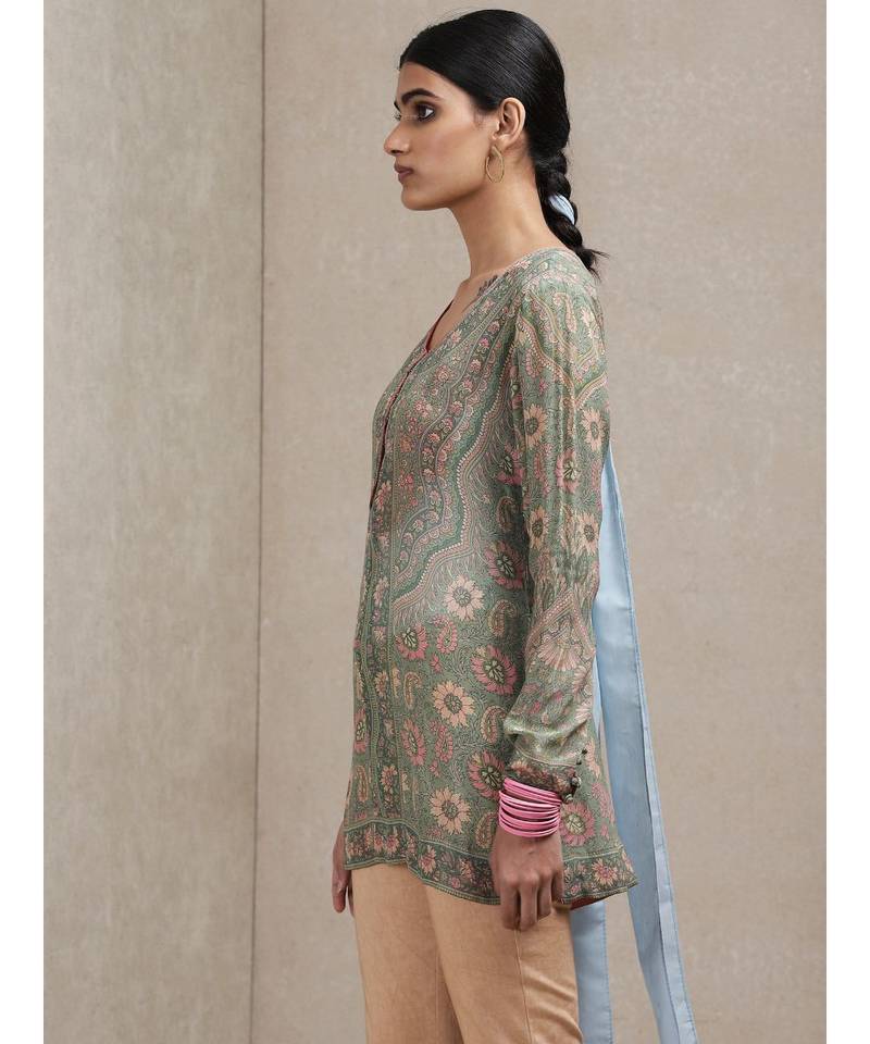 Round Neck Full Sleeves Sage Green & Pink Kurti