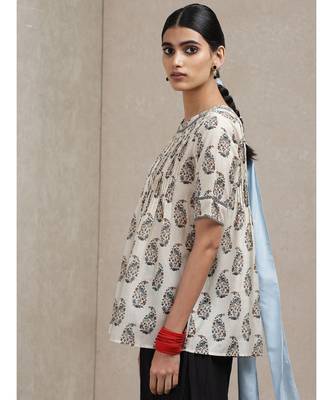 Beige Paisley Print Kurti 3