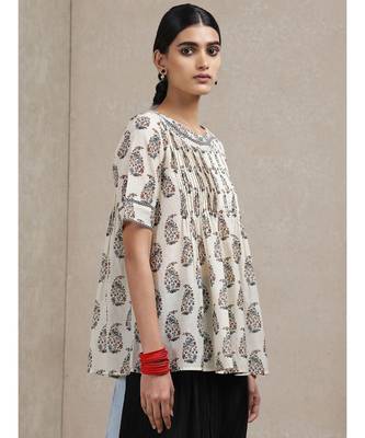 Beige Paisley Print Kurti 4